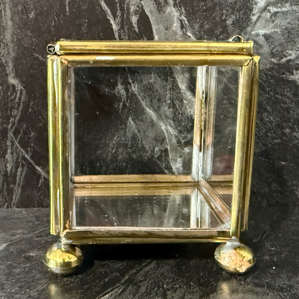 Glass Jewelry Box with Etched Flower on Lid and Mirror Bottom - Picture 9 of 14